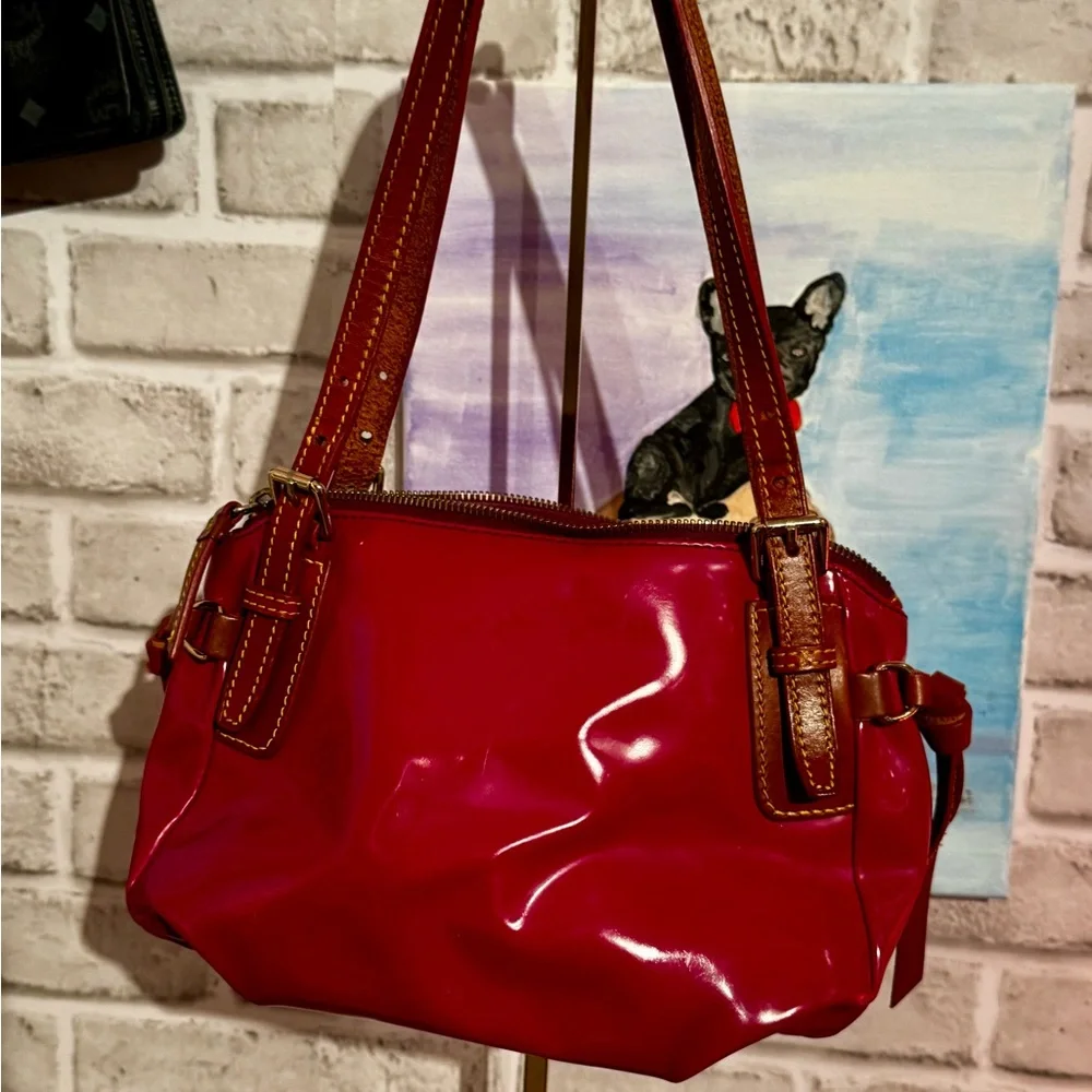 Dooney & Bourke Fuchsia Patent Leather Shoulder Bag with Leather Trim Rare - Picture 10 of 10